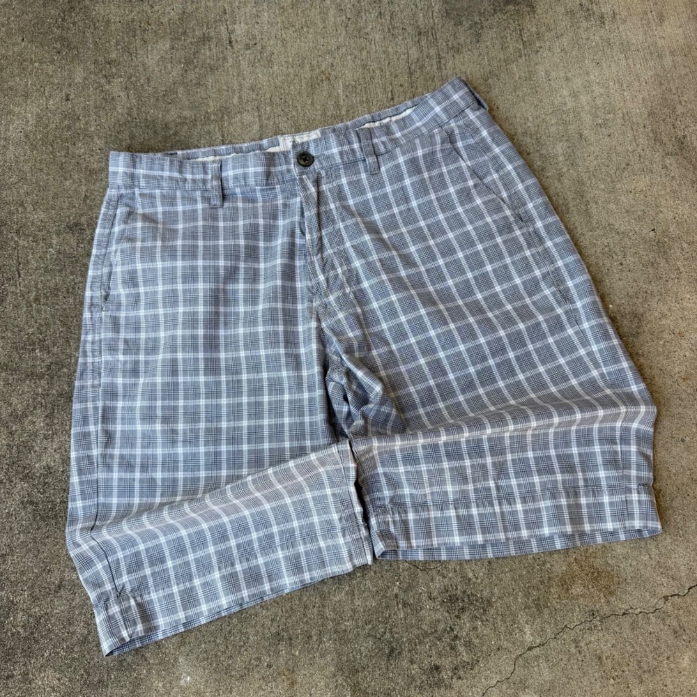7 For All Mankind Mens Plaid Shorts Grey White Cotton Flat Front Size 32 M6008